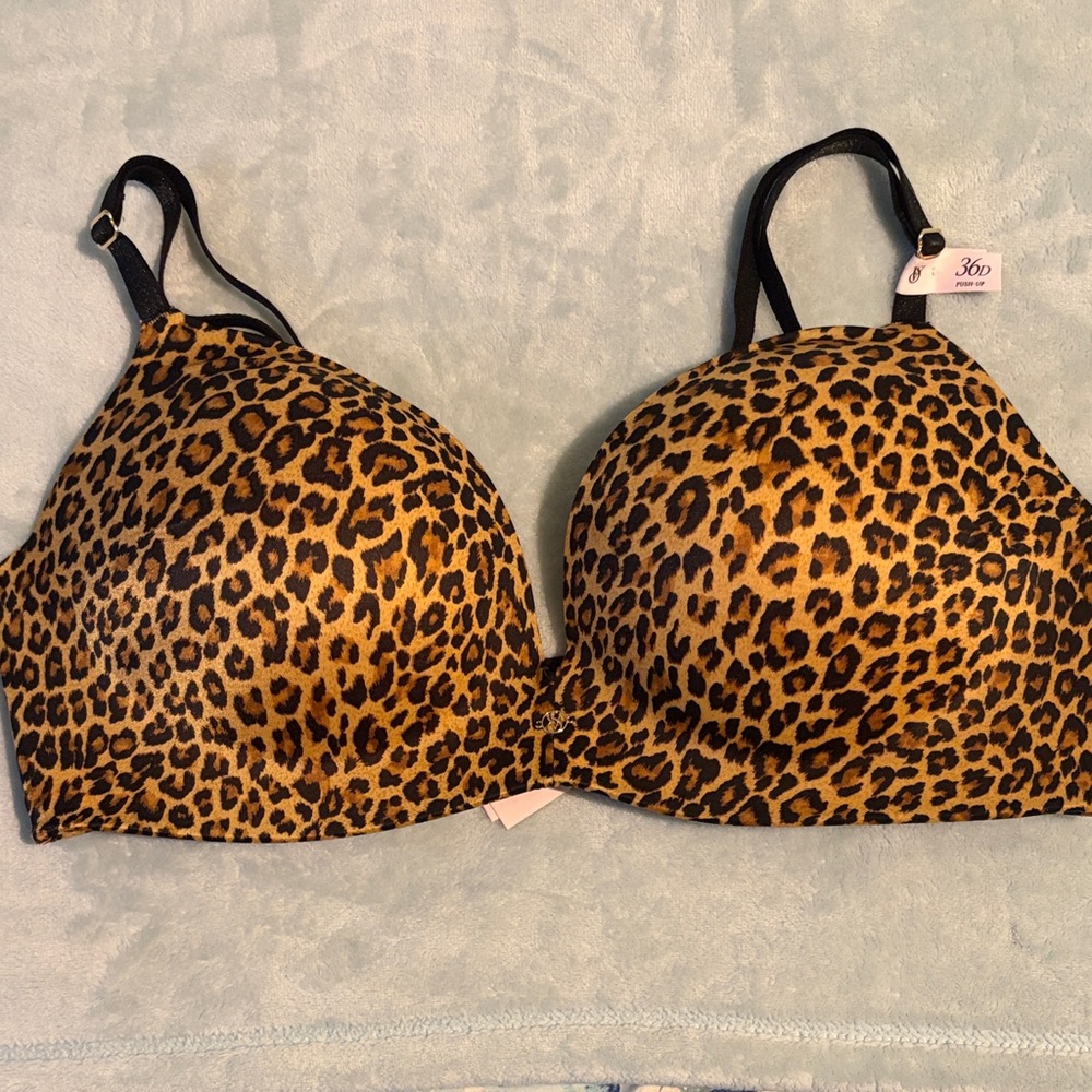 Victoria’s Secret So Obsessed wireless Leopard Print Women's Bra